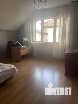 Дом 130м², 2-этажный, на длительный срок,