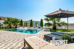 Дом 259м², 3-этажный, посуточно,