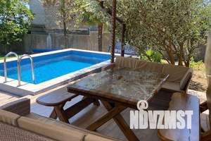 Дом 175м², 3-этажный, посуточно,