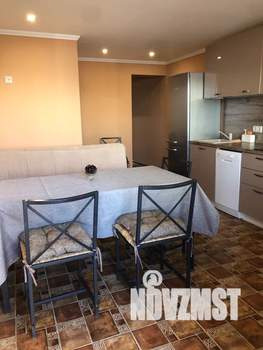 Дом 93м², 2-этажный, посуточно,