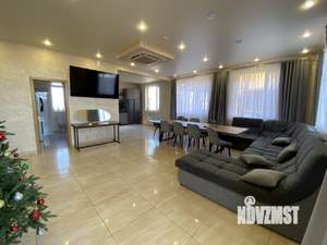 Дом 600м², 3-этажный, посуточно,