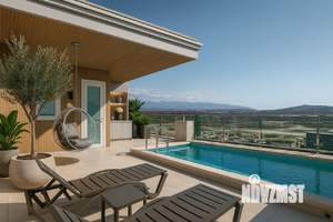 Дом 230м², 3-этажный, посуточно,