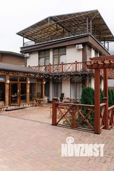 Дом 150м², 3-этажный, посуточно,