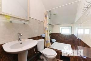 Дом 60м², 2-этажный, посуточно,