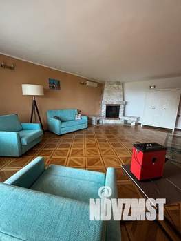 Дом 295м², 3-этажный, посуточно,