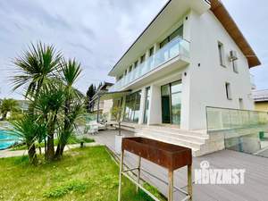 Коттедж 180м², 2-этажный, на длительный срок,