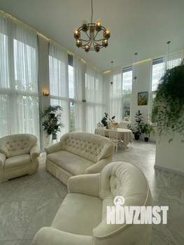 Дом 180м², 3-этажный, посуточно,