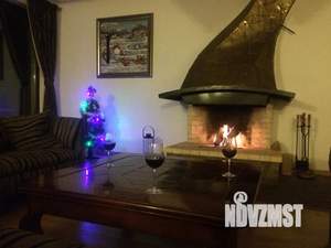 Дом 550м², 3-этажный, посуточно,