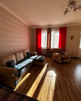 Дом 200м², 2-этажный, на длительный срок,