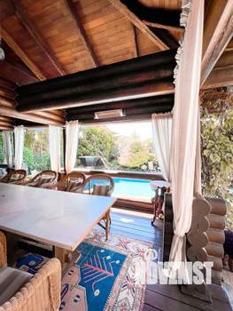 Дом 250м², 2-этажный, посуточно,