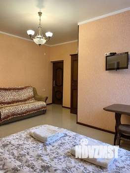 Дом 100м², 2-этажный, на длительный срок,