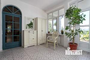 Дом 400м², 3-этажный, на длительный срок,