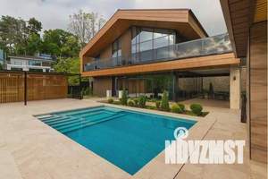 Дом 280м², 2-этажный, посуточно,