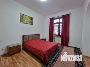 Дом 450м², 3-этажный, посуточно,