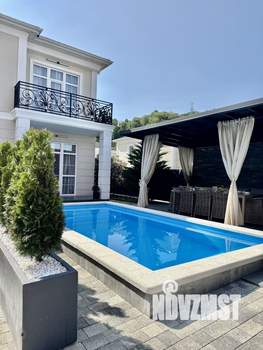 Дом 180м², 2-этажный, посуточно,