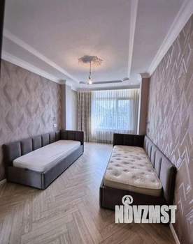 Коттедж 270м², 3-этажный, на длительный срок,