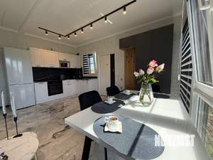 Дом 50м², 2-этажный, на длительный срок,