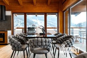 Дом 210м², 3-этажный, посуточно,