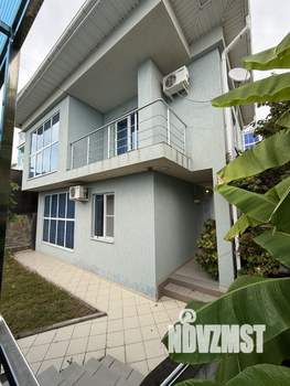 Дом 100м², 2-этажный, на длительный срок,