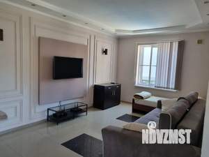 Дом 50м², 3-этажный, посуточно,