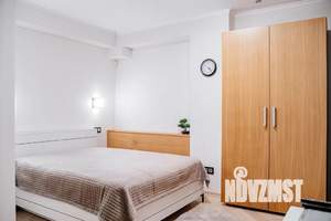 Дом 180м², 3-этажный, посуточно,