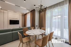 Дом 114м², 2-этажный, на длительный срок,