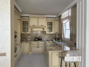 Коттедж 270м², 3-этажный, на длительный срок,