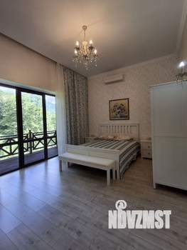 Дом 1200м², 2-этажный, посуточно,