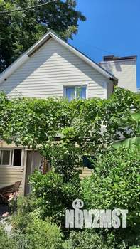 Дом 38м², 2-этажный, посуточно,