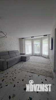 Дом 128м², 2-этажный, на длительный срок,