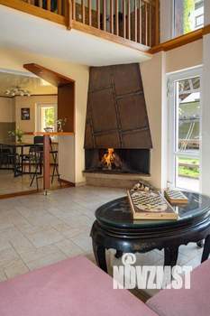 Дом 240м², 3-этажный, посуточно,