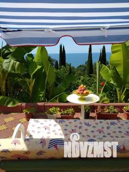 Дом 30м², 3-этажный, посуточно,