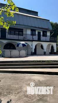 Дом 400м², 2-этажный, посуточно,