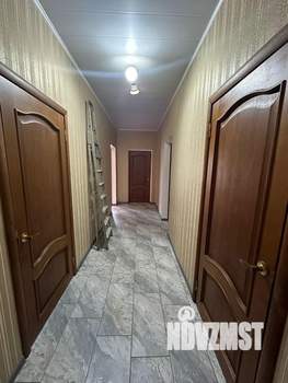 Дом 100м², 2-этажный, на длительный срок,