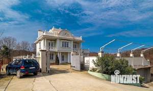 Коттедж 270м², 3-этажный, на длительный срок,