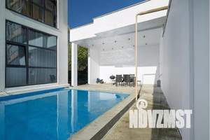 Дом 298м², 3-этажный, посуточно,