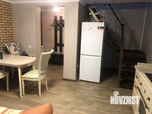 Дом 64м², 2-этажный, на длительный срок,