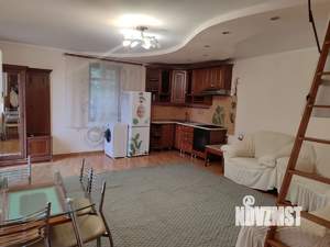 Дом 114м², 2-этажный, на длительный срок,