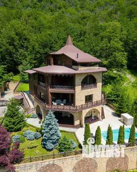 Дом 1200м², 2-этажный, посуточно,