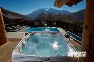 Коттедж 340м², 2-этажный, на длительный срок,