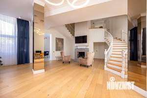 Коттедж 500м², 3-этажный, на длительный срок,