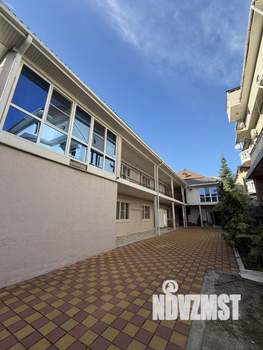 Дом 298м², 2-этажный, участок 4 сот.