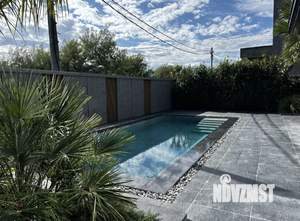 Дом 300м², 2-этажный, участок 6 сот.