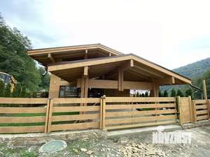 Дом 280м², 3-этажный, участок 5 сот.