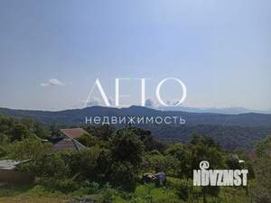 Дом 250м², 3-этажный, участок 6 сот.