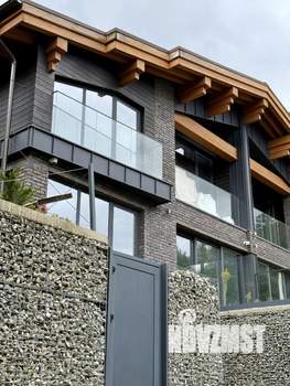 Дом 180м², 2-этажный, участок 4 сот.