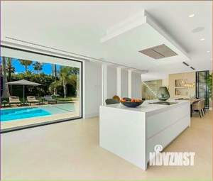 Дом 254м², 2-этажный, участок 10 сот.