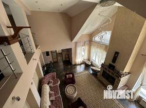 Коттедж 560м², 3-этажный, участок 10 сот.