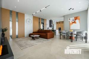 Дом 320м², 2-этажный, участок 10 сот.