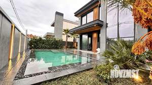 Дом 300м², 2-этажный, участок 6 сот.